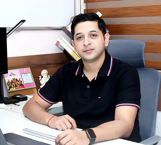 Akash Deep Sharma, CPHR, SHRM-SCP, CLSSBB, CSMP, CHRA, MBA, BE Global HR Leader | Cer/fied Interna/onal Trainer | Strategic HR Expert